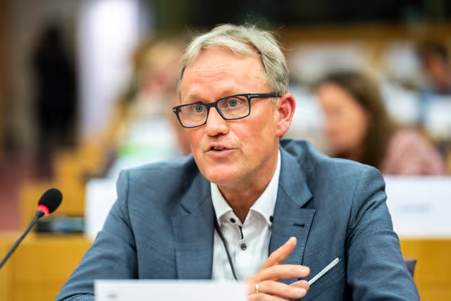 Fotografia 11: TRAN Committee - Exchange of views with Mr Josef Doppelbauer, Executive Director of the European Union Agency for Railways ERA