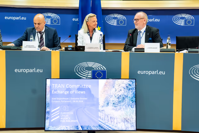 Fotografia 17: TRAN Committee - Exchange of views with Mr Josef Doppelbauer, Executive Director of the European Union Agency for Railways ERA