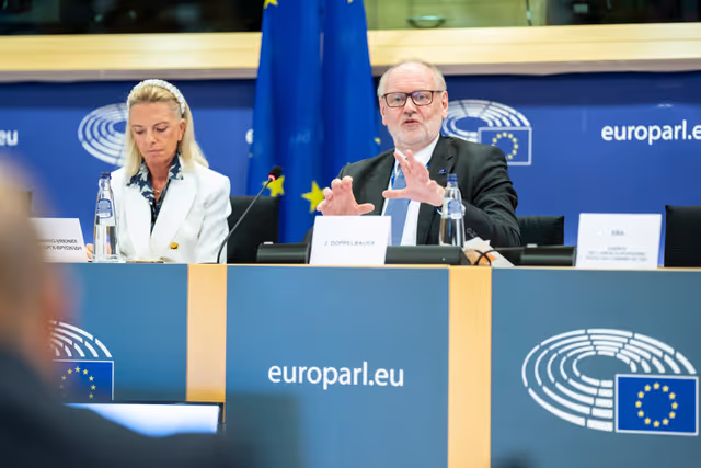 Fotografia 15: TRAN Committee - Exchange of views with Mr Josef Doppelbauer, Executive Director of the European Union Agency for Railways ERA