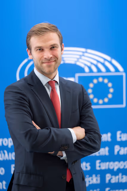 Photo 11 : Tobias CREMER in the EP in Brussels