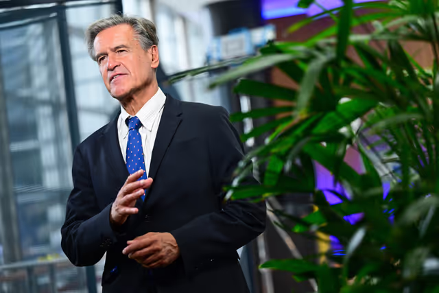 Suriet 15: Juan Fernando LÓPEZ AGUILAR in the EP in Brussels