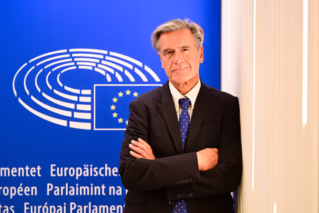 Suriet 3: Juan Fernando LÓPEZ AGUILAR in the EP in Brussels