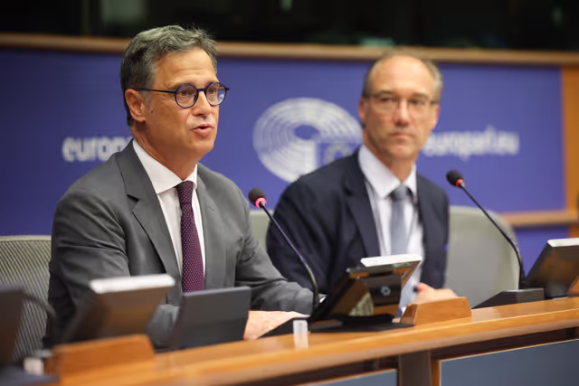 Valokuva 23: EP welcoming briefing for EU correspondants