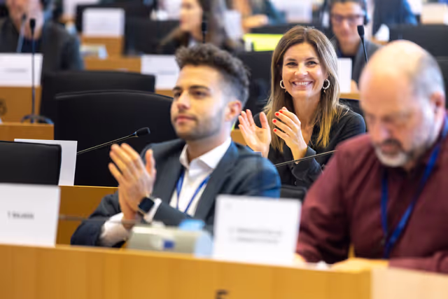 Fotografija 2: ENVI - Voting session