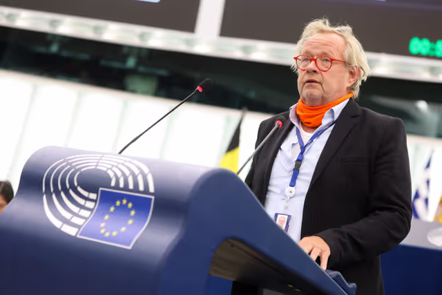 Foto 41: EP Plenary session - Commission statement - Need to prevent security threats like the Solingen attack through addressing illegal migration and effective return