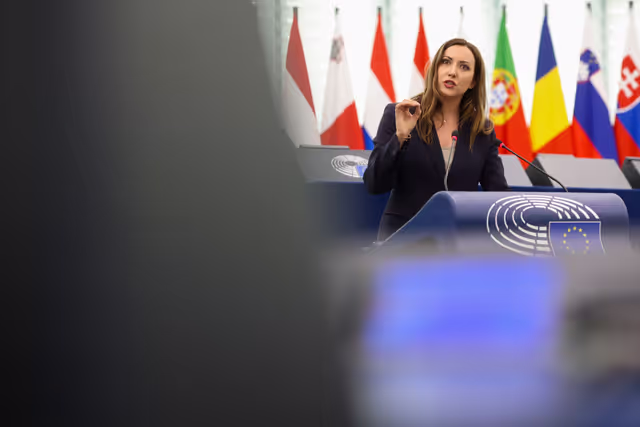 Foto 24: EP Plenary session - Commission statement - Need to prevent security threats like the Solingen attack through addressing illegal migration and effective return