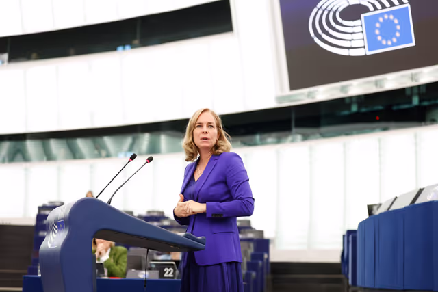 Fotó 15: EP Plenary session - Commission statement - Persistent problems of anti-Semitism in Europe and of other forms of hate speech and hate crimes