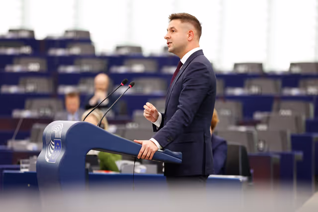 Fotó 7: EP Plenary session - Commission statement - Persistent problems of anti-Semitism in Europe and of other forms of hate speech and hate crimes