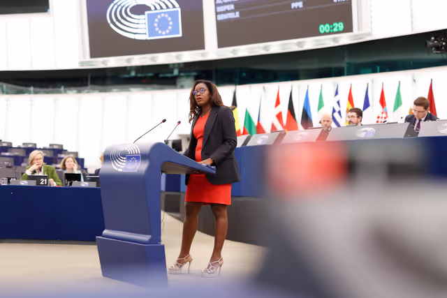 Fotó 18: EP Plenary session - Commission statement - Persistent problems of anti-Semitism in Europe and of other forms of hate speech and hate crimes