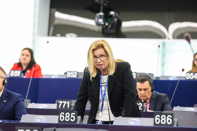 Fotó 40: EP Plenary session - Commission statement - Continued financial and military support to Ukraine by EU Member States