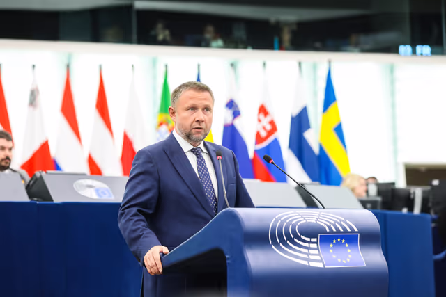 Fotó 28: EP Plenary session - Commission statement - Continued financial and military support to Ukraine by EU Member States