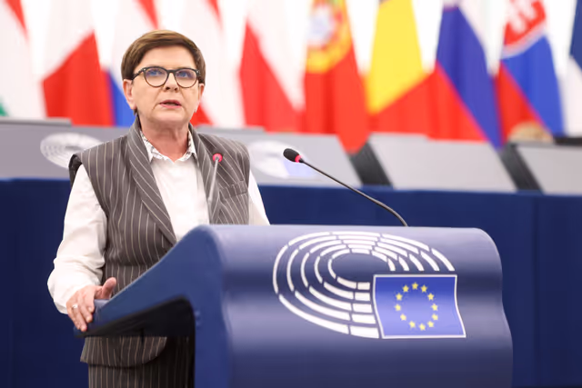 Fotografie 39: EP Plenary session - Commission statement - State of the Energy union