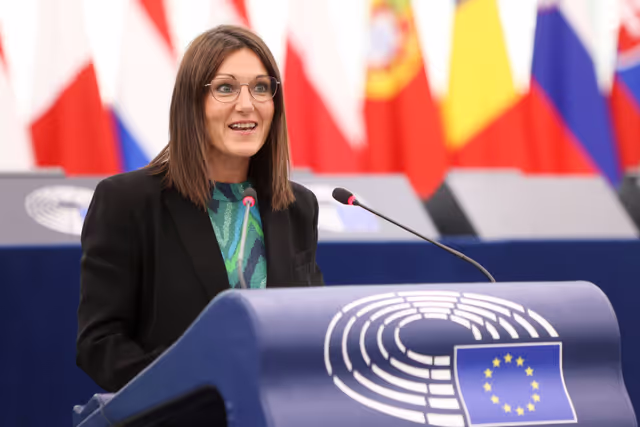 Fotografie 38: EP Plenary session - Commission statement - State of the Energy union