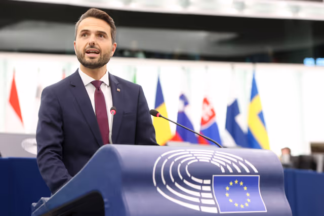 Fotografie 35: EP Plenary session - Commission statement - State of the Energy union