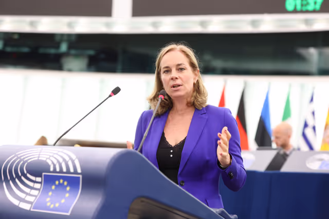 Fotografie 29: EP Plenary session - Commission statement - State of the Energy union