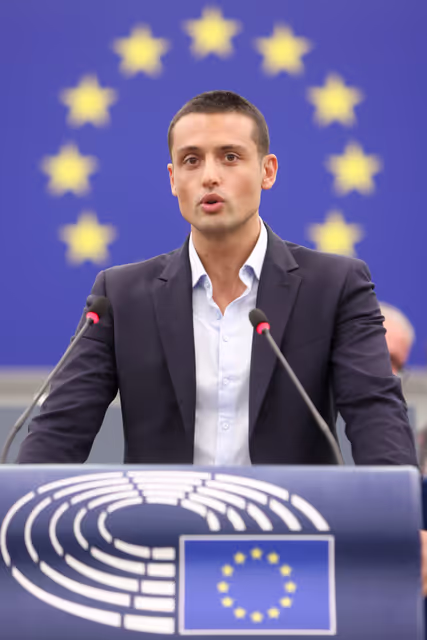 Fotografie 27: EP Plenary session - Commission statement - State of the Energy union