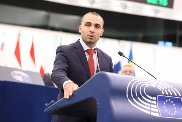 Fotografie 15: EP Plenary session - Commission statement - State of the Energy union