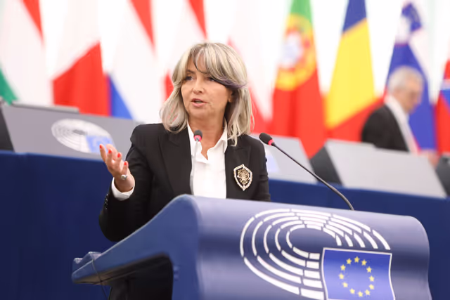 Fotografie 7: EP Plenary session - Commission statement - State of the Energy union