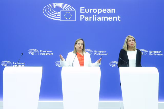 Foto 3: Press briefing S&D