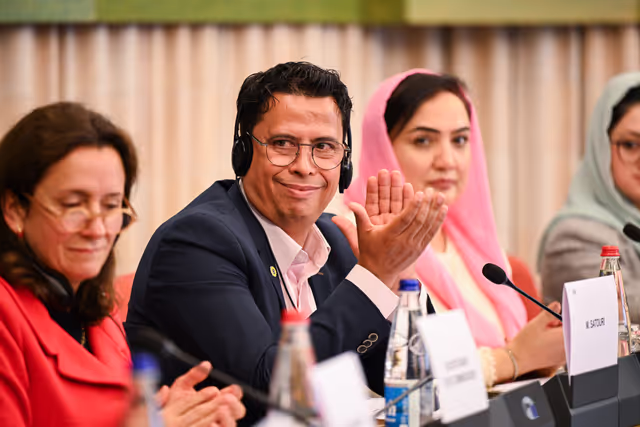 Fotagrafa 8: DROI Extraordinary committee meeting