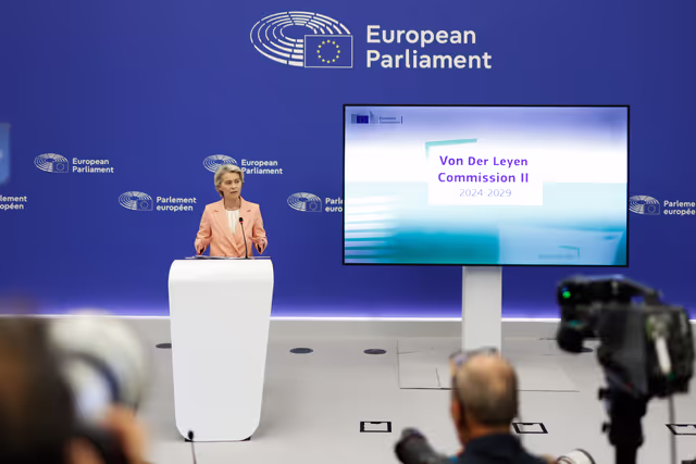 Fotografija 29: Press conference on the suggested structure and portfolios of the college of Commissioners