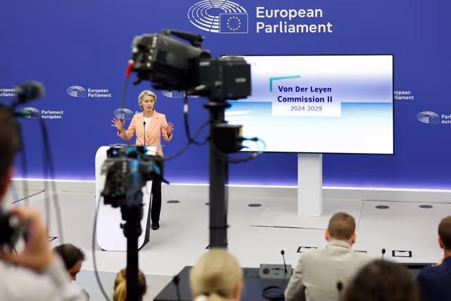 Fotografija 25: Press conference on the suggested structure and portfolios of the college of Commissioners