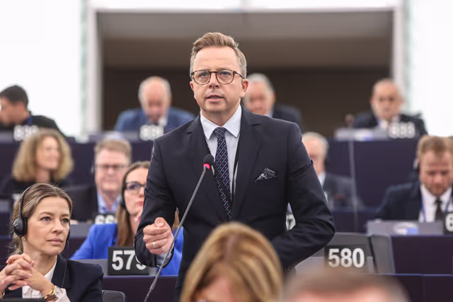 Fotografie 5: EP Plenary session - Commission statement - The devastating floods in Central and Eastern Europe, the loss of lives and the EU’s preparedness to act on such disasters exacerbated by climate change