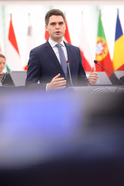 Fotografia 33: EP Plenary session - Topical Debate - Organised crime, a major threat to the internal security of the European Union and European citizens