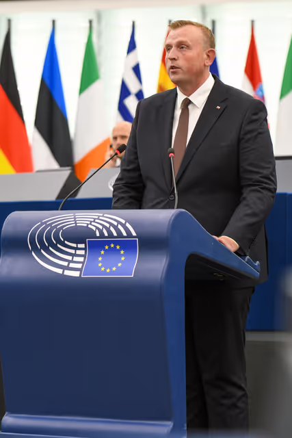 Снимка 41: EP Plenary session - Debates on cases of breaches of human rights, democracy and the rule of law