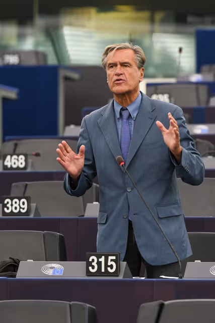 Снимка 28: EP Plenary session - Debates on cases of breaches of human rights, democracy and the rule of law