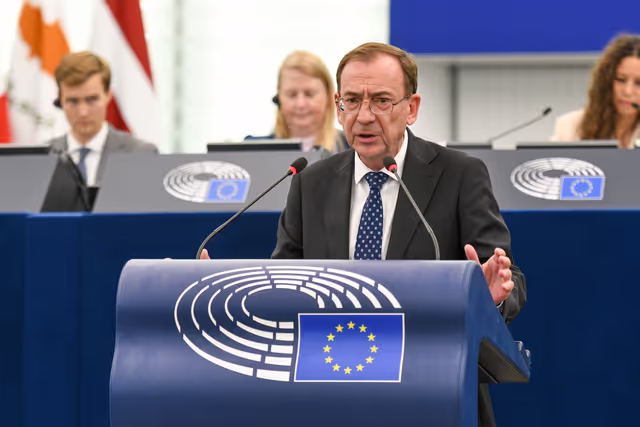 Снимка 21: EP Plenary session - Debates on cases of breaches of human rights, democracy and the rule of law