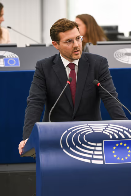 Снимка 10: EP Plenary session - Debates on cases of breaches of human rights, democracy and the rule of law