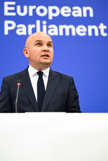 Foto 7: Press conference on procedures assessing potential conflict of interests of Commissioners-designate