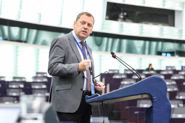 Foto 10: EP Plenary session - Commission statement - Droughts and extreme weather events as a threat to local communities and EU agriculture in times of climate change