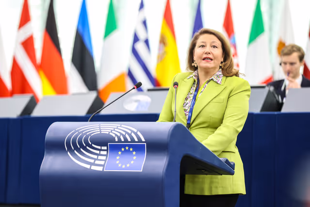 Foto 6: EP Plenary session - Commission statement - Droughts and extreme weather events as a threat to local communities and EU agriculture in times of climate change