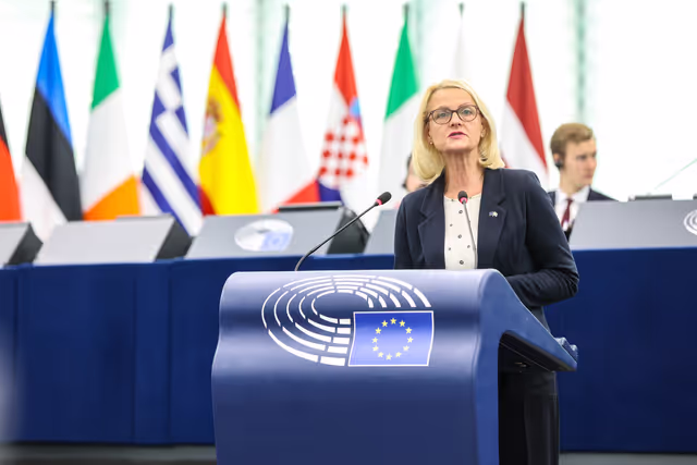 Foto 5: EP Plenary session - Commission statement - Droughts and extreme weather events as a threat to local communities and EU agriculture in times of climate change