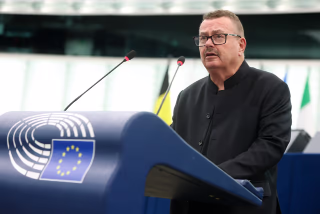 Fotografija 14: EP Plenary session - Commission statement - Possible extradition of Paul Watson: the danger of criminalisation of environmental defenders and whistle-blowers, and the need for their protection in the EU