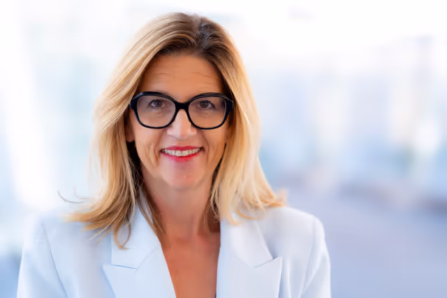 Stephanie YON COUTIN and her team in the EP in Brussels