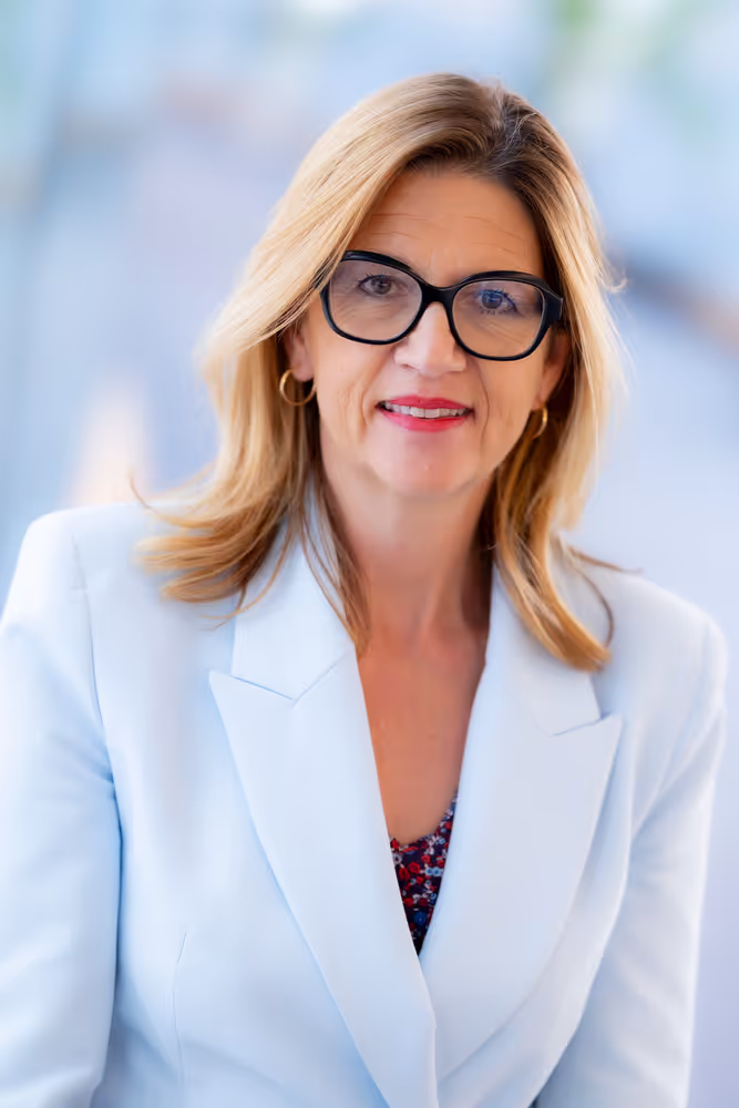 Stephanie YON COUTIN and her team in the EP in Brussels