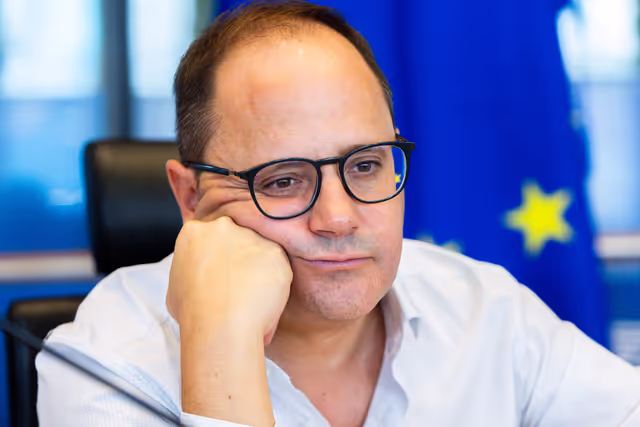 Photo 2: Delegation for relations with the Korean Peninsula Constitutive meeting