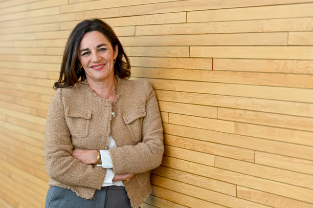 Foto 3: Laurence FARRENG in the EP in Strasbourg