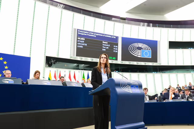 Fotó 9: EP Plenary session - Council and Commission statements - Presentation of the programme of activities of the Hungarian Presidency