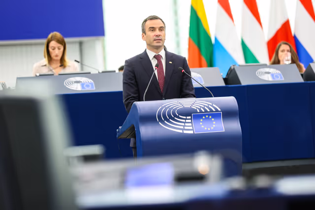 Fotó 8: EP Plenary session - Council and Commission statements - Presentation of the programme of activities of the Hungarian Presidency