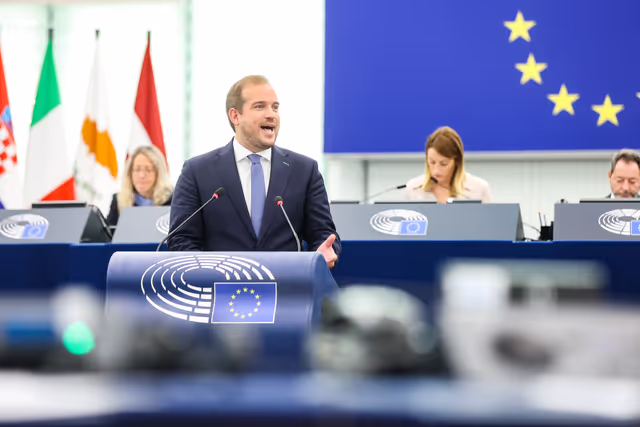 Fotó 32: EP Plenary session - Council and Commission statements - Presentation of the programme of activities of the Hungarian Presidency