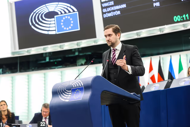 Fotó 21: EP Plenary session - Council and Commission statements - Presentation of the programme of activities of the Hungarian Presidency