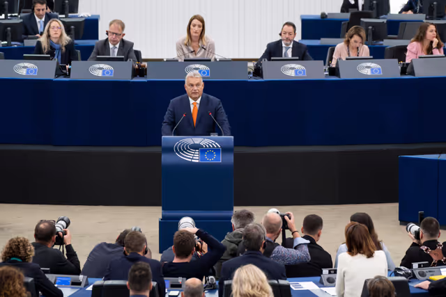 Fotó 38: EP Plenary session.- Council and Commission statements - Presentation of the programme of activities of the Hungarian Presidency