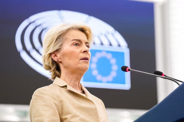 Fotó 50: EP Plenary session - Council and Commission statements - Presentation of the programme of activities of the Hungarian Presidency