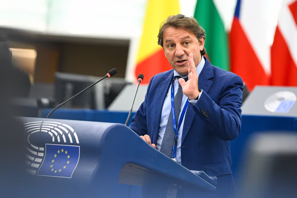 EP Plenary session - Taxing the super-rich to end poverty and reduce inequalities: EU support to the G20 Presidency’s proposal