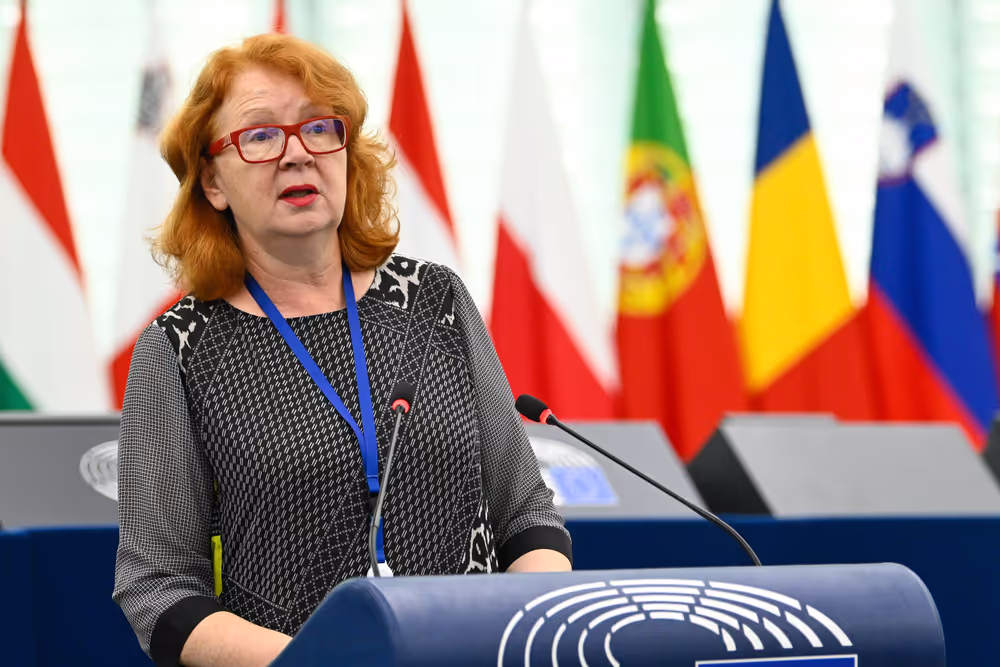 EP Plenary session - Taxing the super-rich to end poverty and reduce inequalities: EU support to the G20 Presidency’s proposal