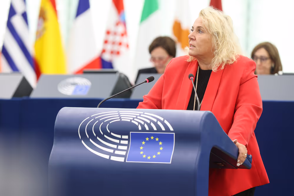 EP Plenary session -  Ensuring sustainable, decent and affordable housing in Europe - encouraging investment, private property and public housing programmes